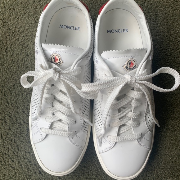 Used | mens size 7 | worn only 4 times | no box | retail $600 - Picture 4 of 5